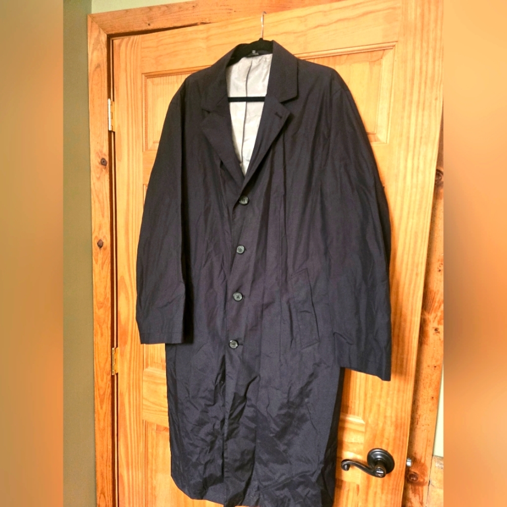 Jos A Bank Men's Black Trench Rain Coat 42R